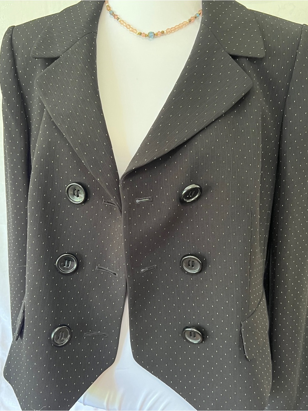 Tahari Double-Breasted Women’s Black Blazer Jacket Size 14P - Picture 3 of 13